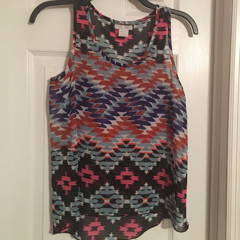 Delia's Top